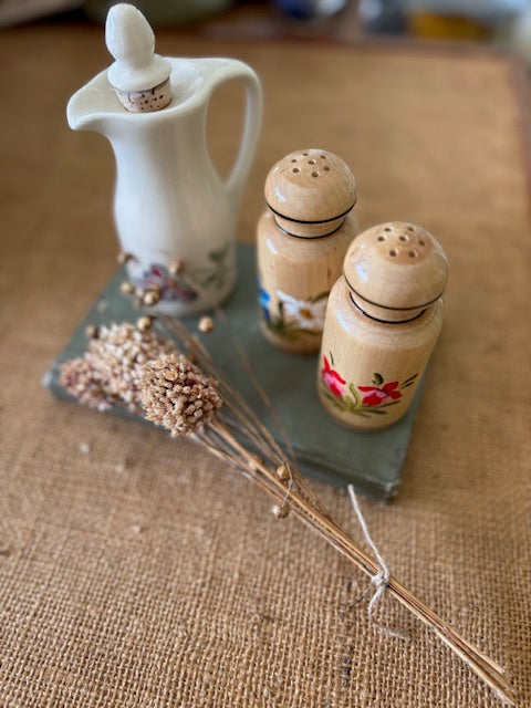 Vintage Styling Vignette Kit
